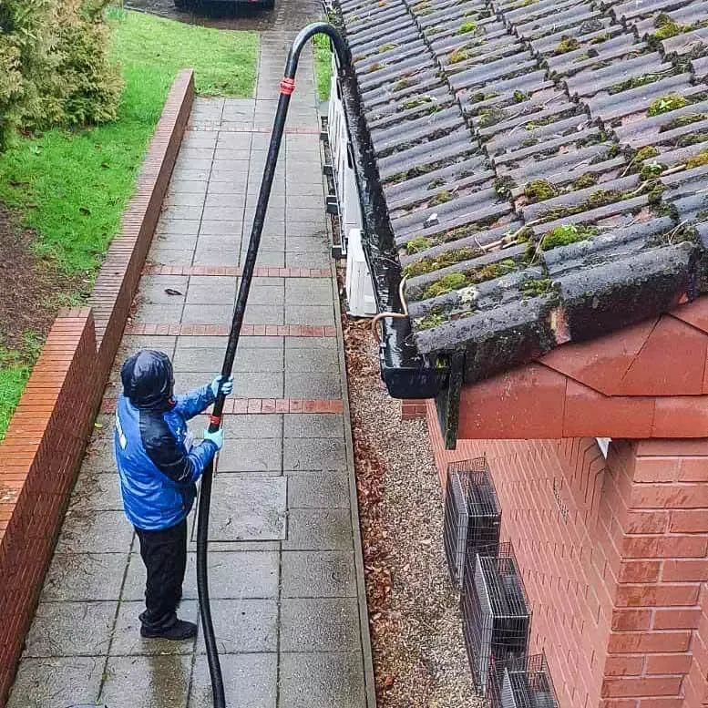 HOA Gutter Cleaning service for multi-unit developments