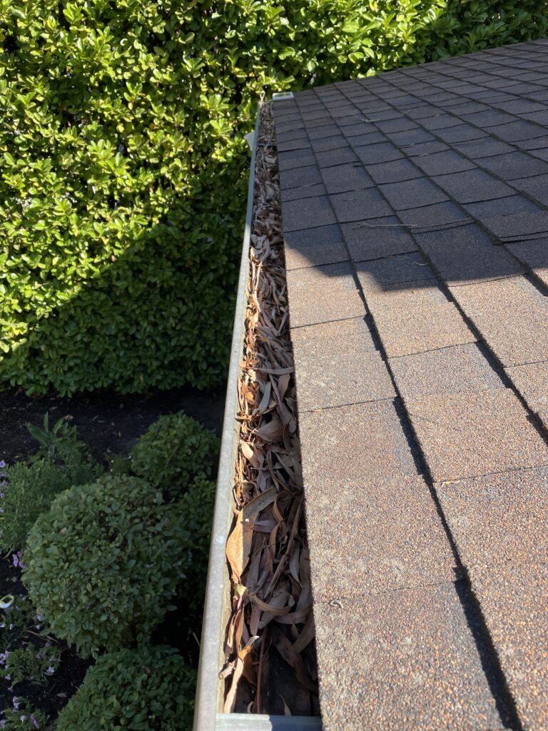 HOA-CLEANING-SERVICE-FOR-COMMUNITIES
